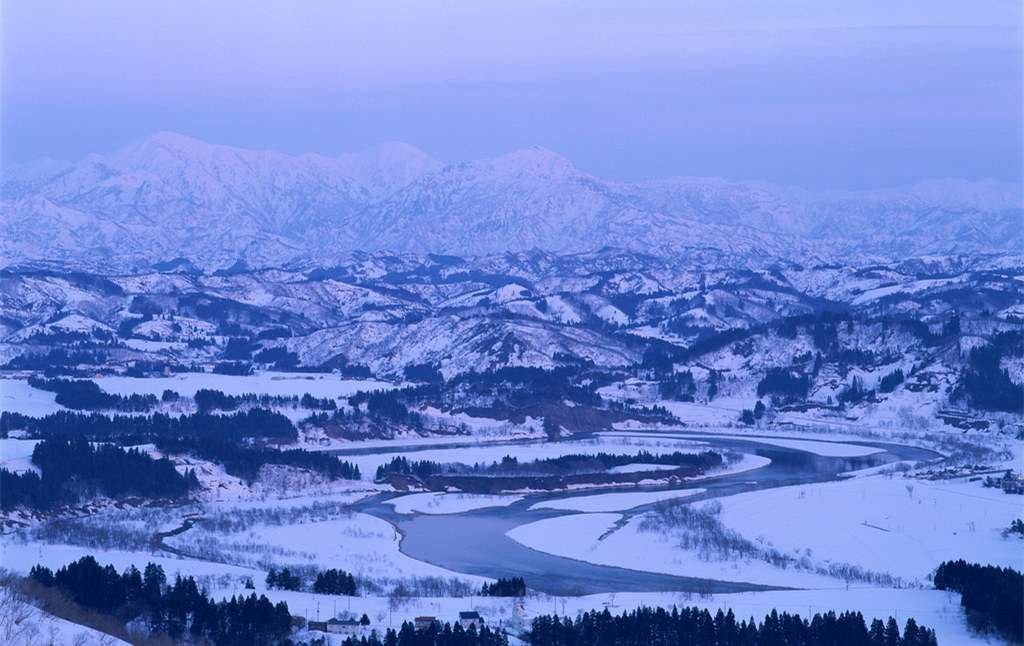 咏雪·七绝